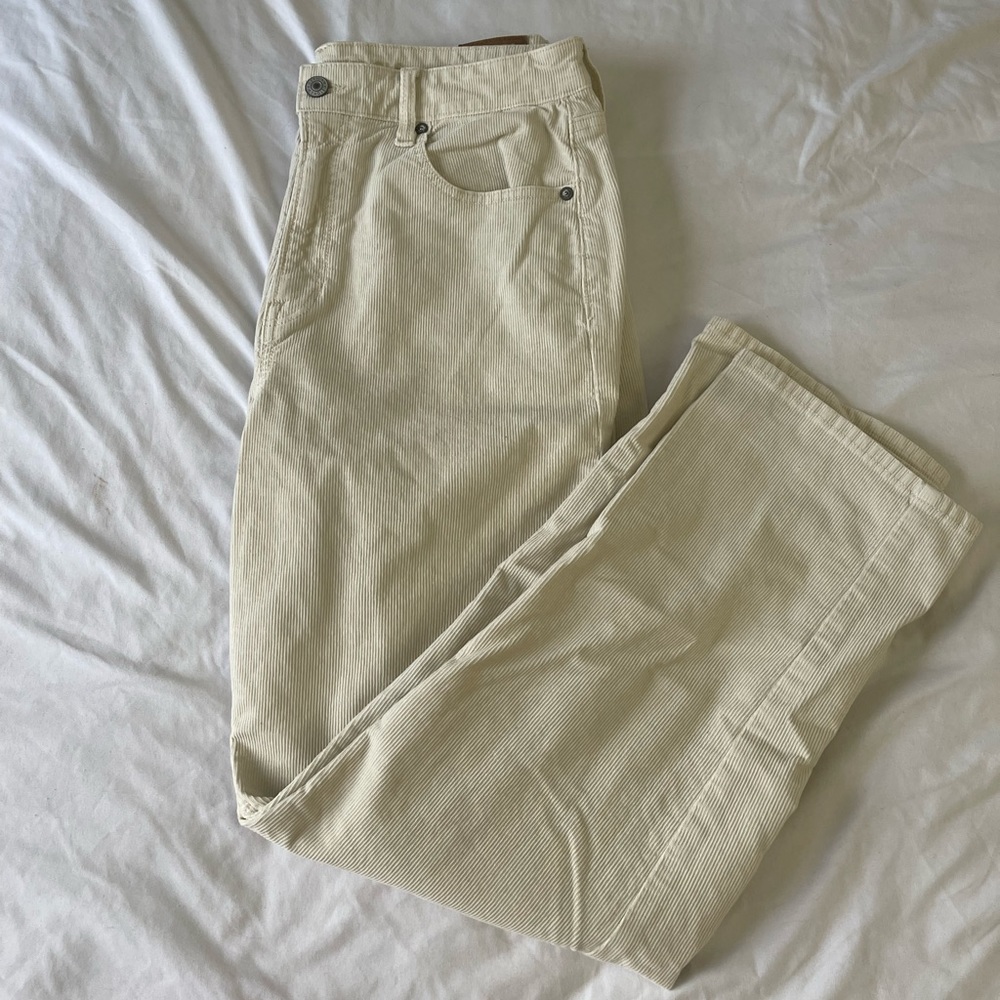 American eagle - corduroy jeans - size 12